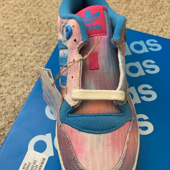 ADIDAS RIVALRY LOW TR - Picture 2 of 6